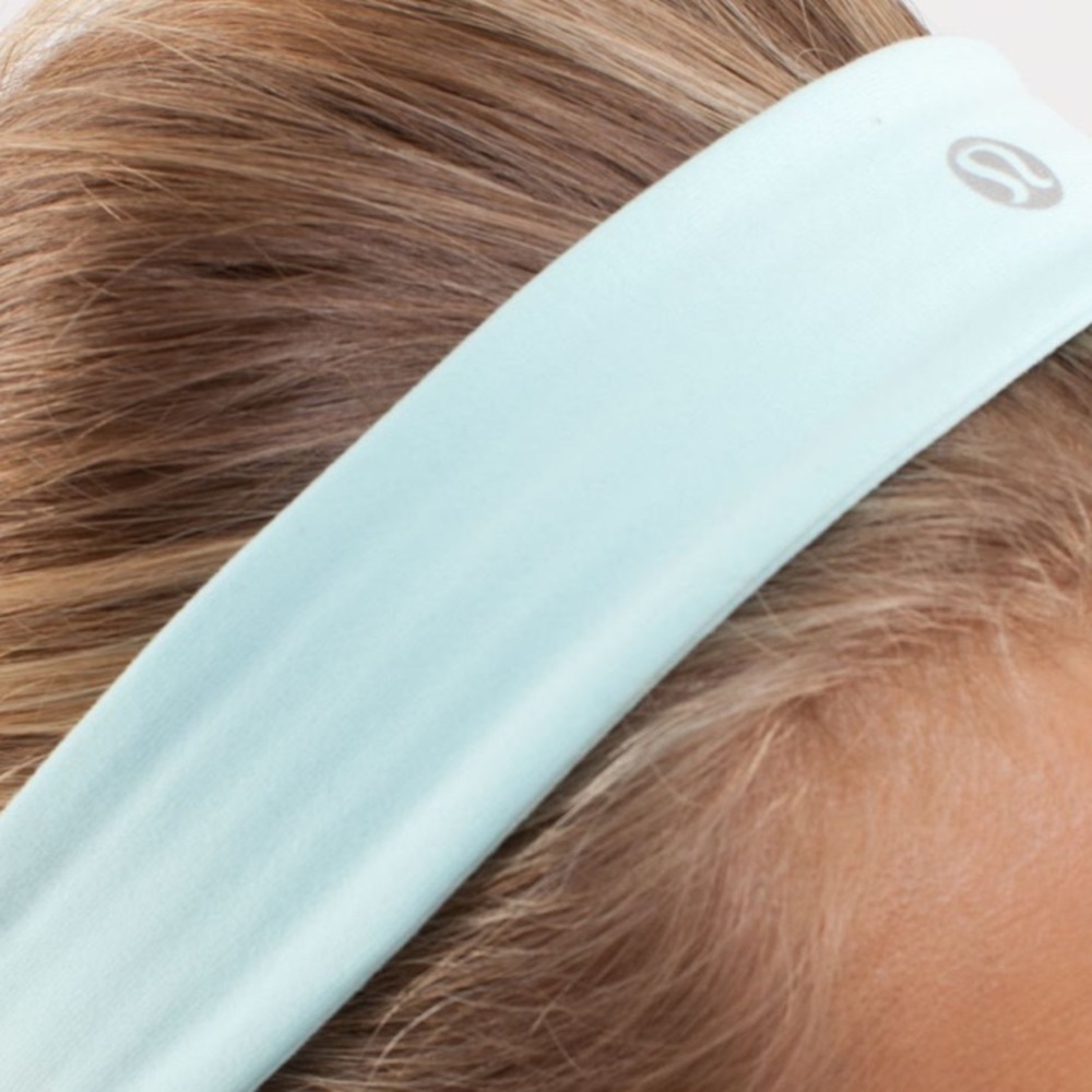 Lululemon VINTAGE Slipless Headband in Aquamarine